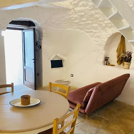 Trulli Arcolaia | Trullo Con Soppalco Alberobello